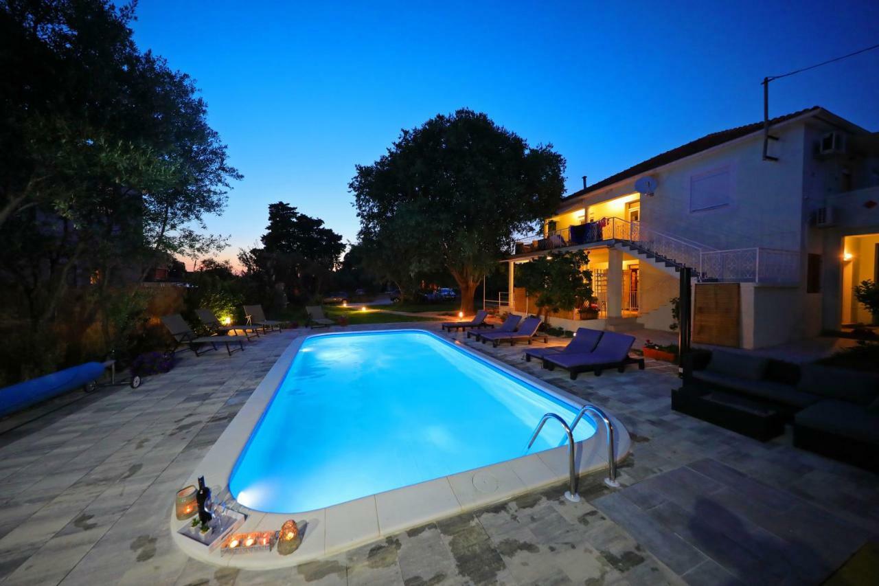 Apartments Mia Bibinje Exterior photo